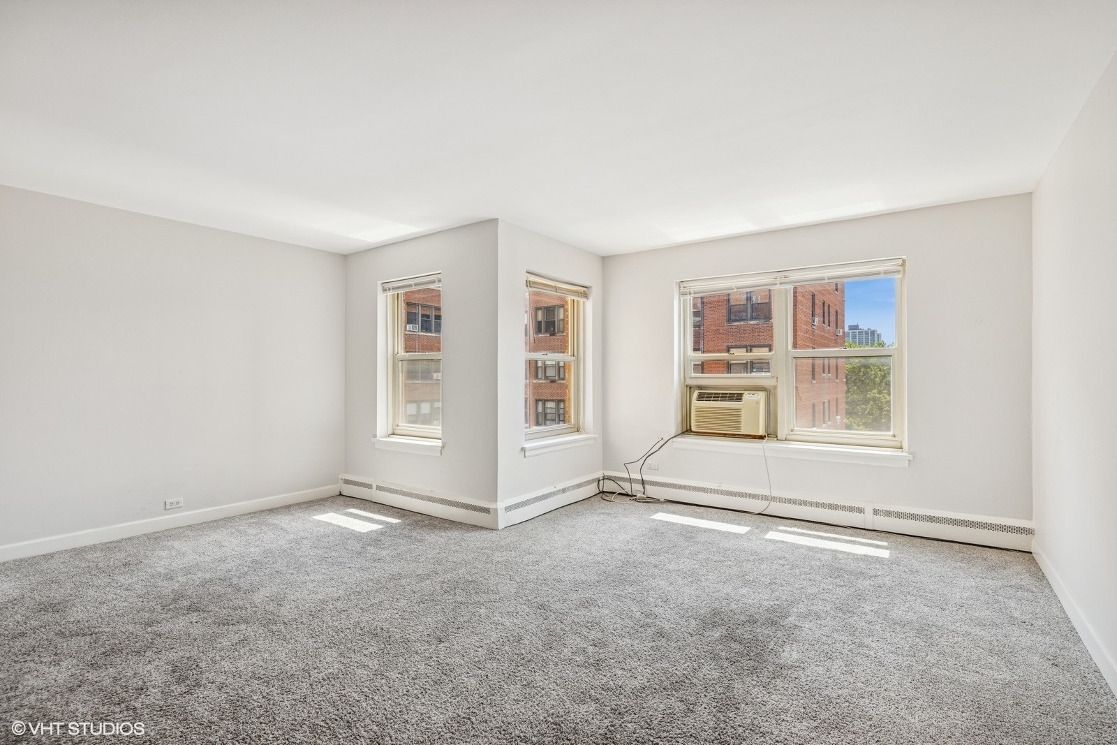 4920 N Marine Drive #512, Chicago, IL 60640