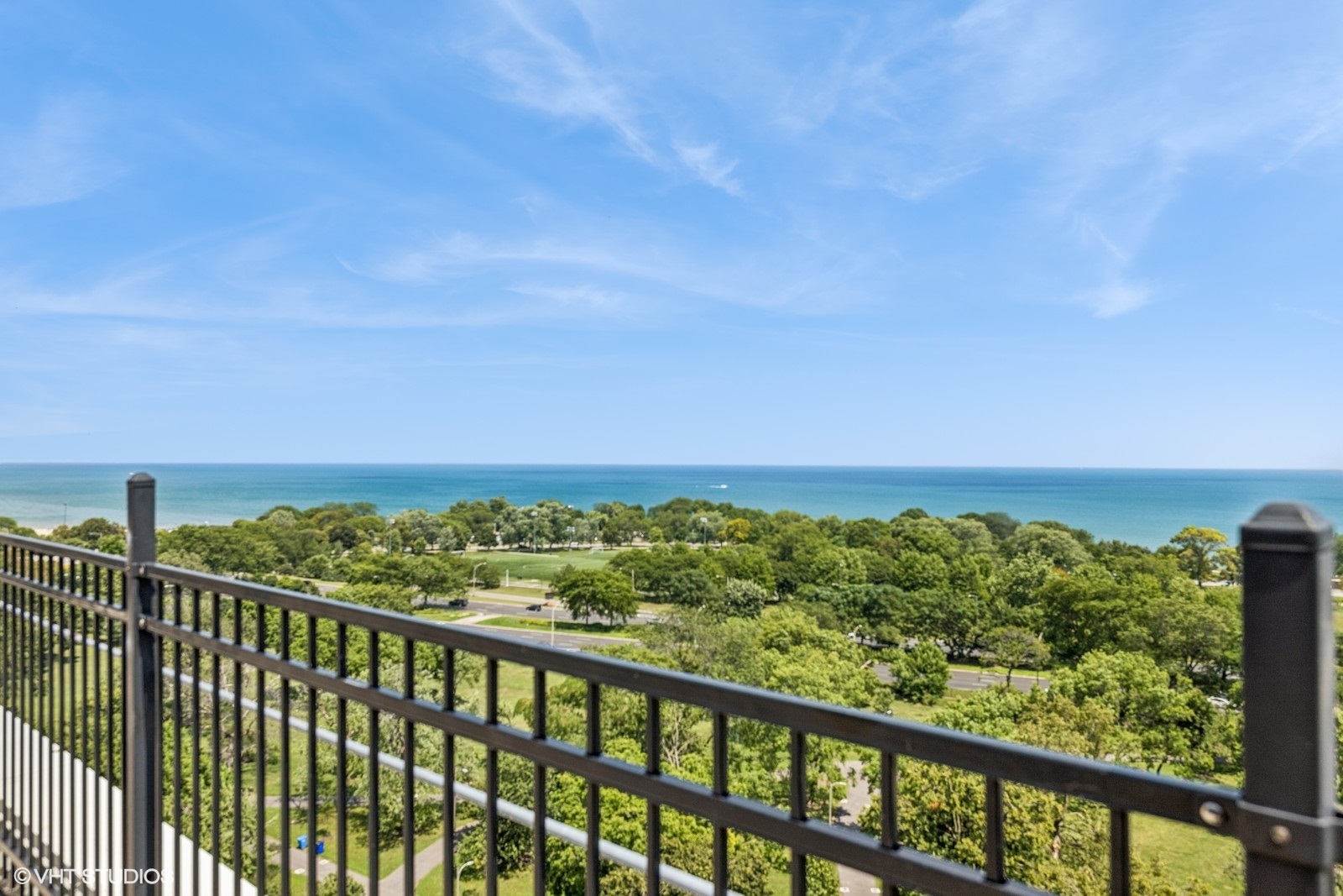 4920 N Marine Drive #512, Chicago, IL 60640