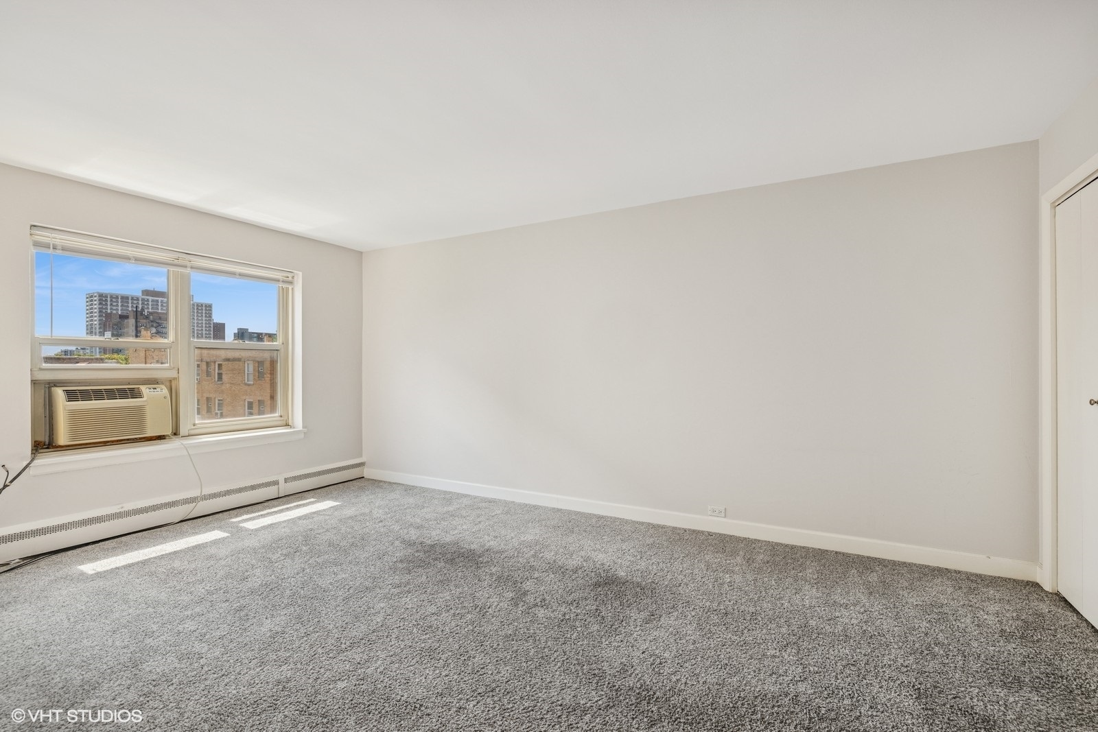 4920 N Marine Drive #512, Chicago, IL 60640