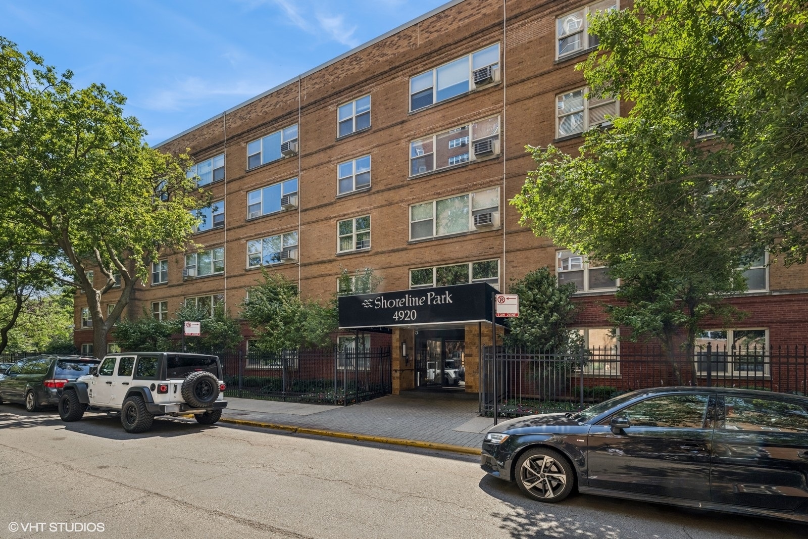 4920 N Marine Drive #512, Chicago, IL 60640