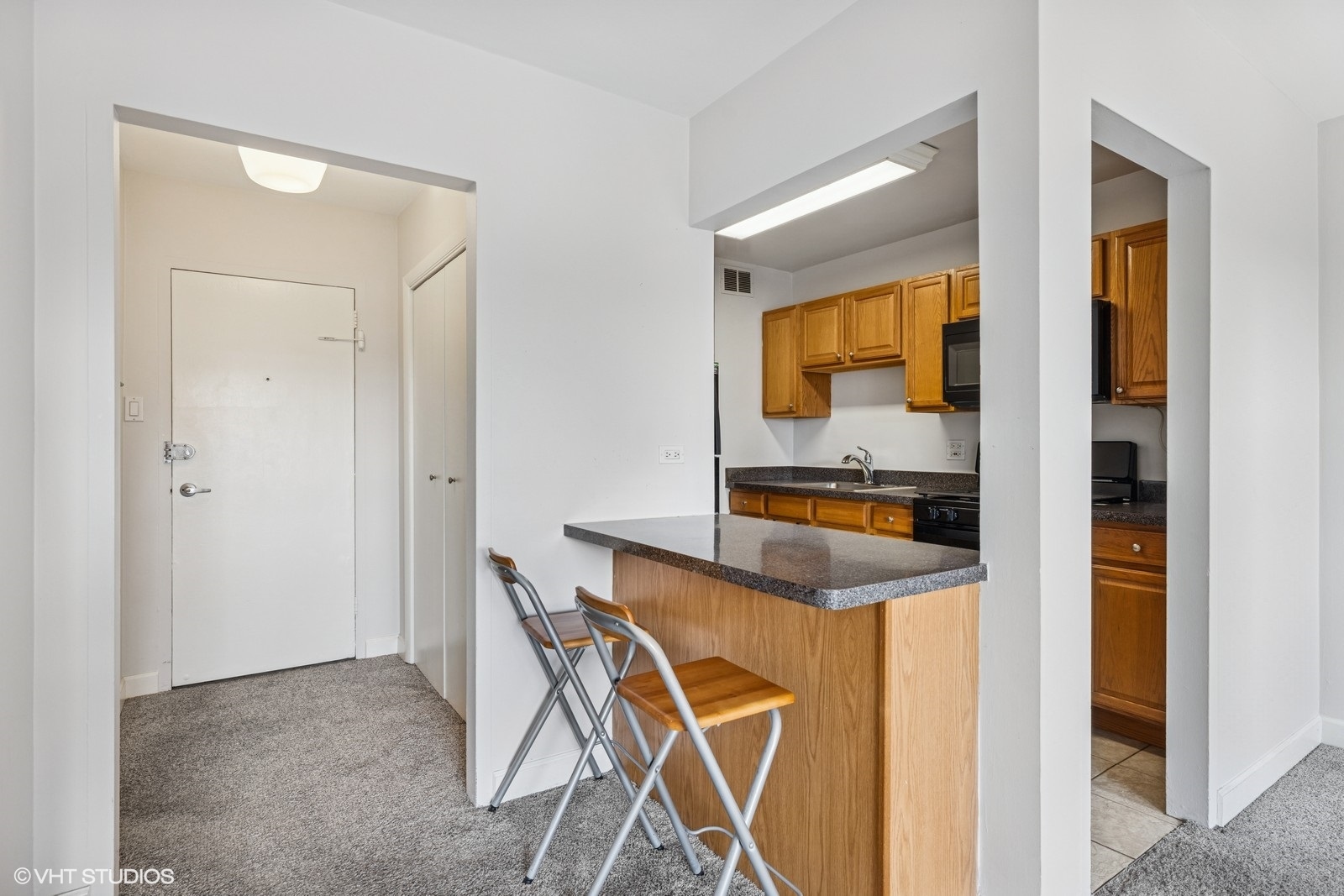 4920 N Marine Drive #512, Chicago, IL 60640