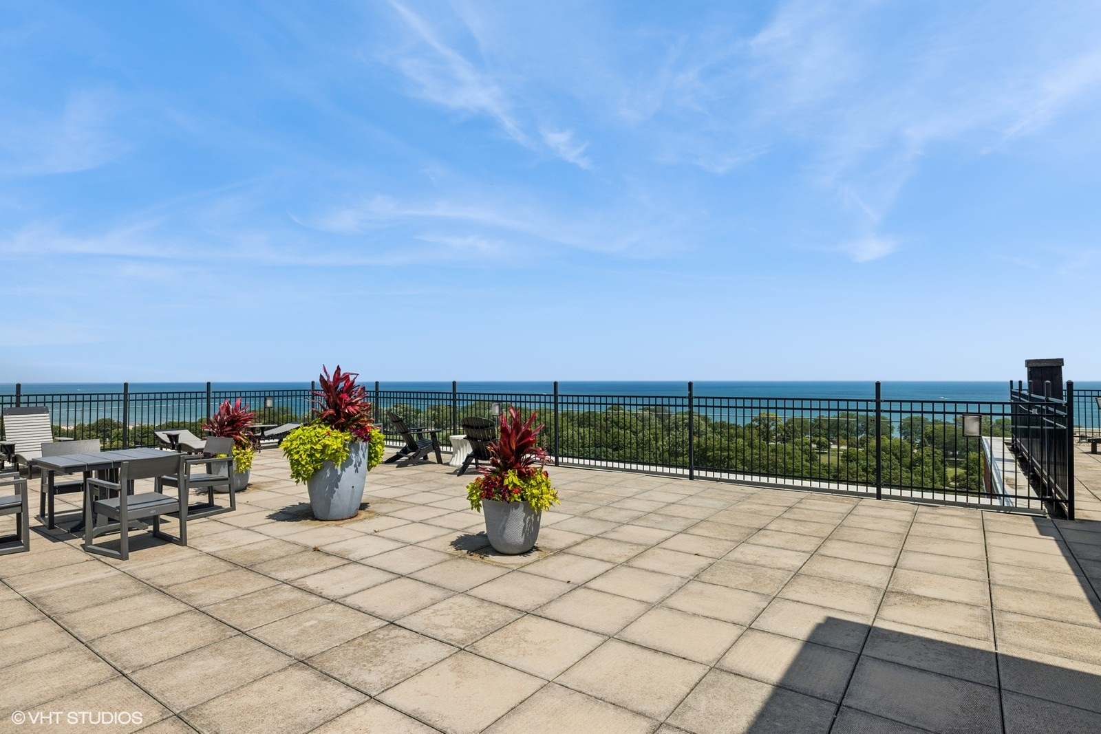 4920 N Marine Drive #512, Chicago, IL 60640