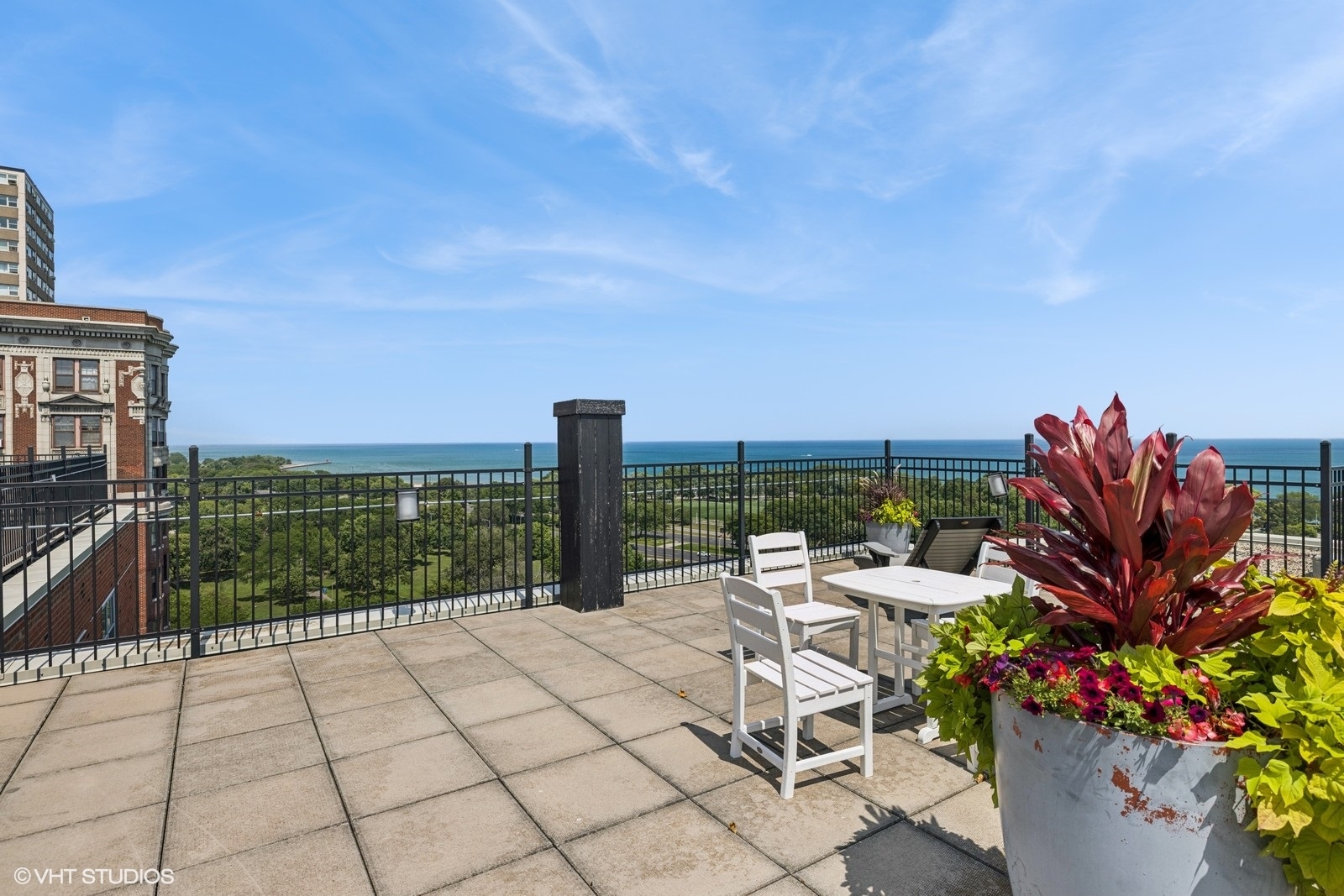 4920 N Marine Drive #512, Chicago, IL 60640