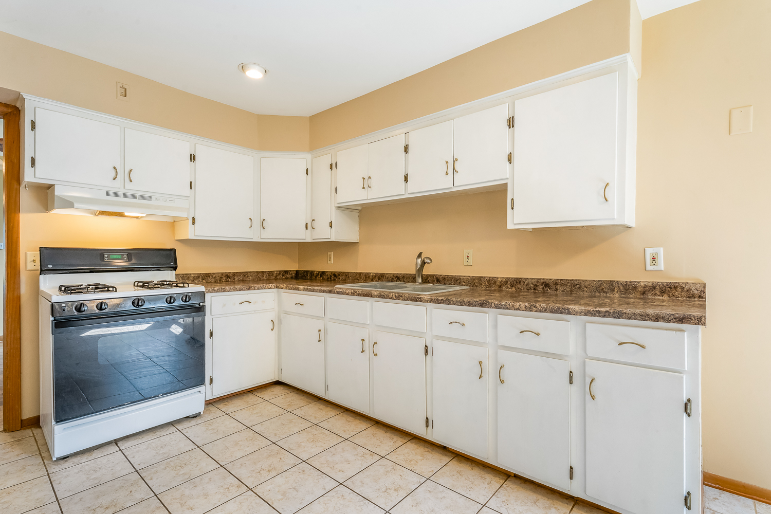 3530 morgan Street, Steger, IL 60475