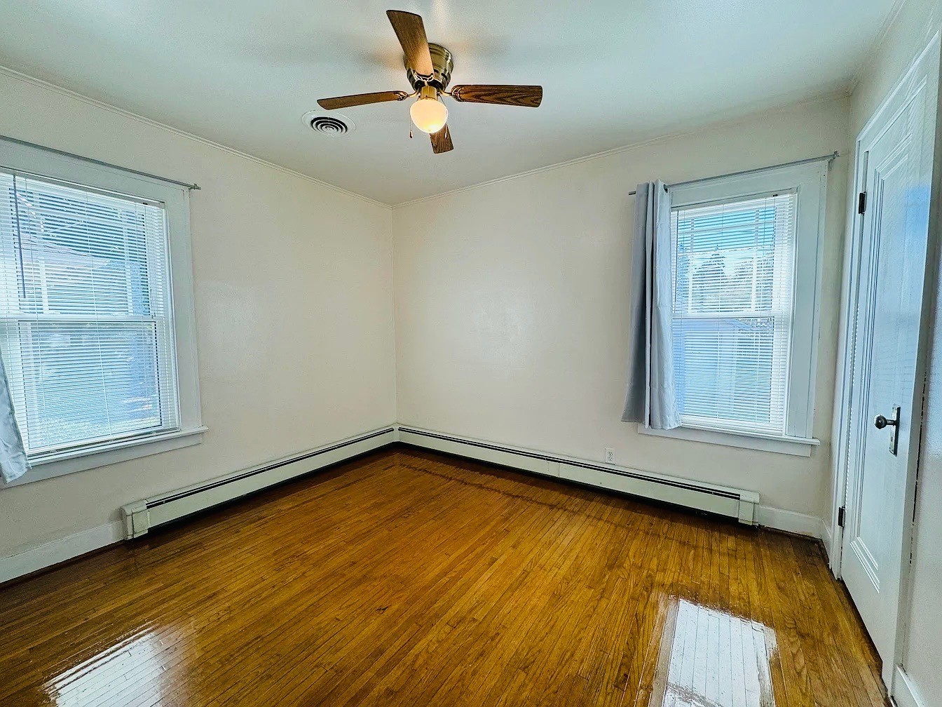 1212 Briargate Avenue, Joliet, IL 60435