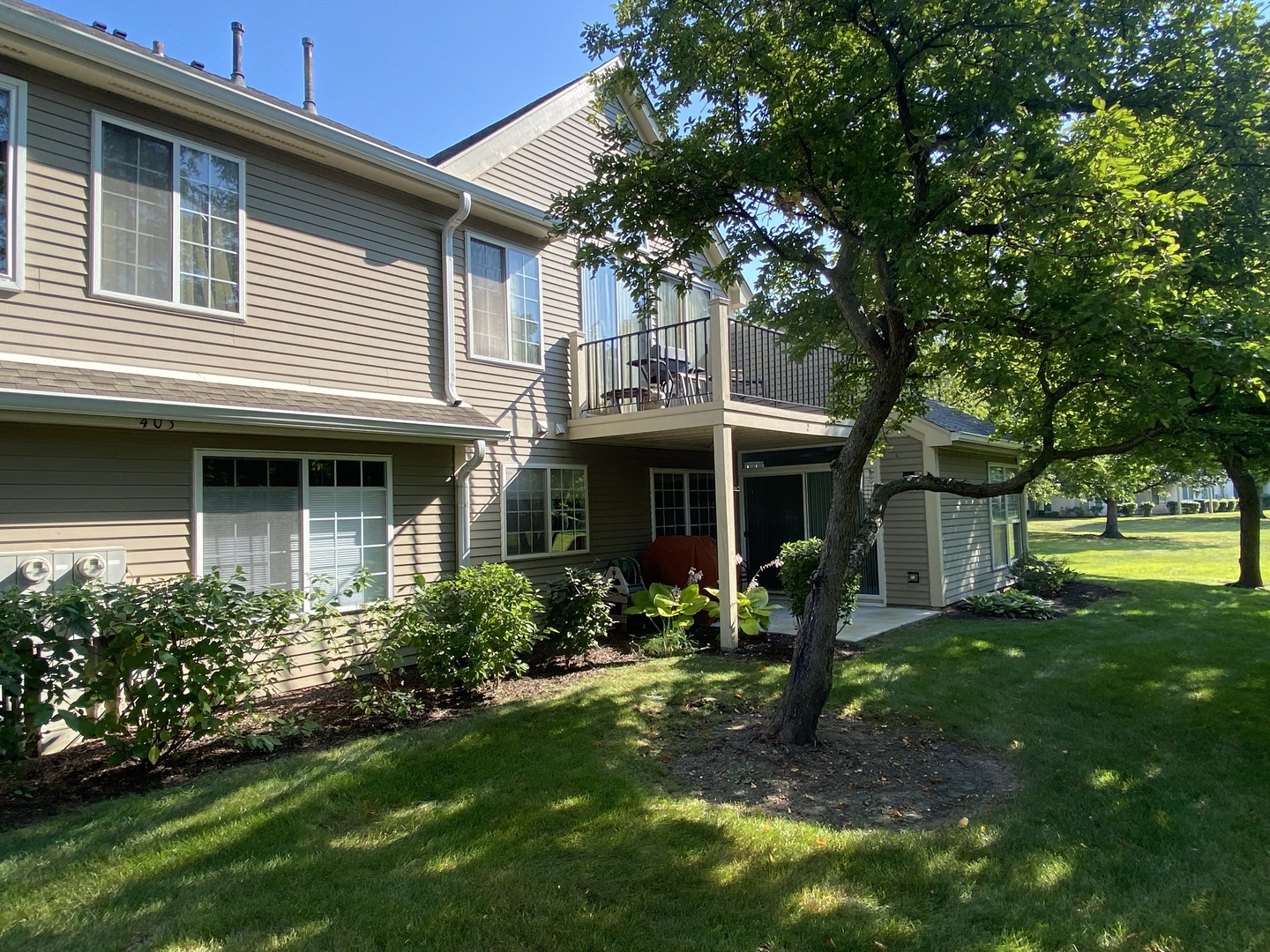 403 Cromwell Circle #2, Bartlett, IL 60103