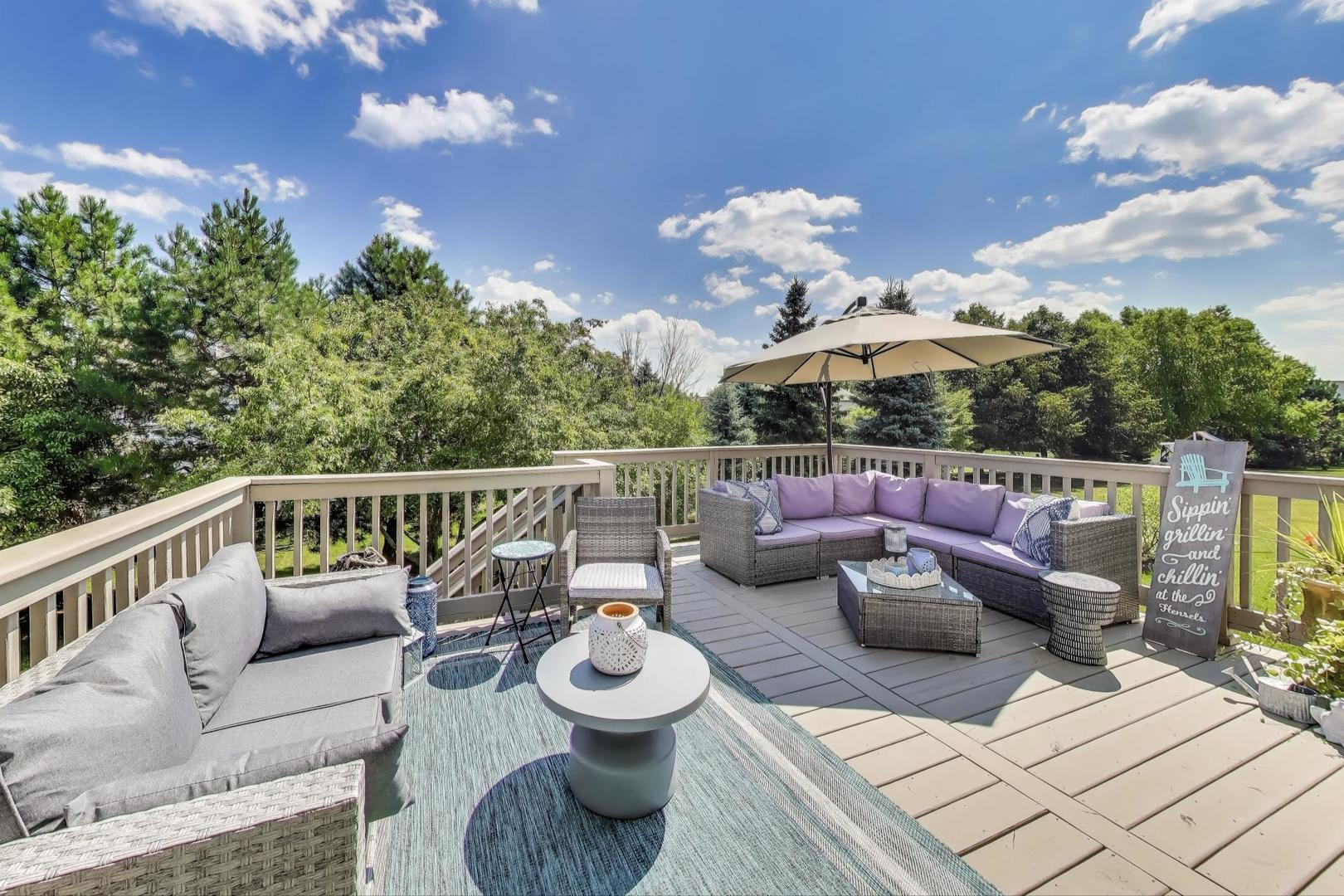 705 Porter Circle, Lindenhurst, IL 60046