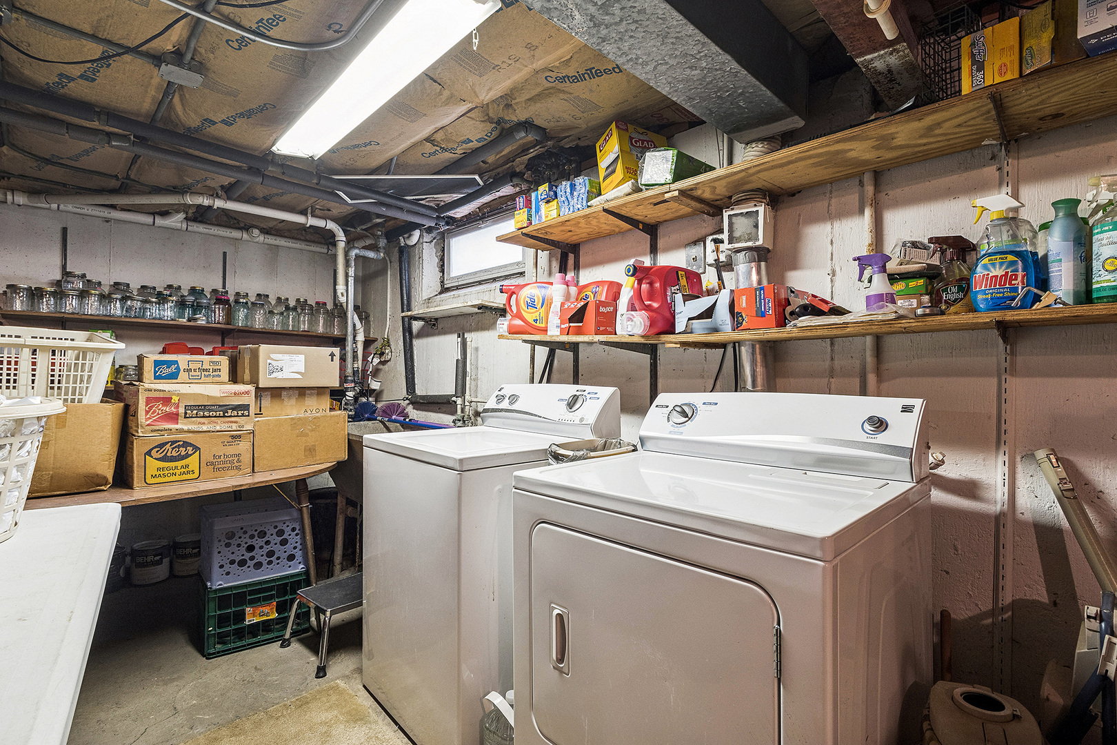 9305 S 78th Avenue, Hickory Hills, IL 60457