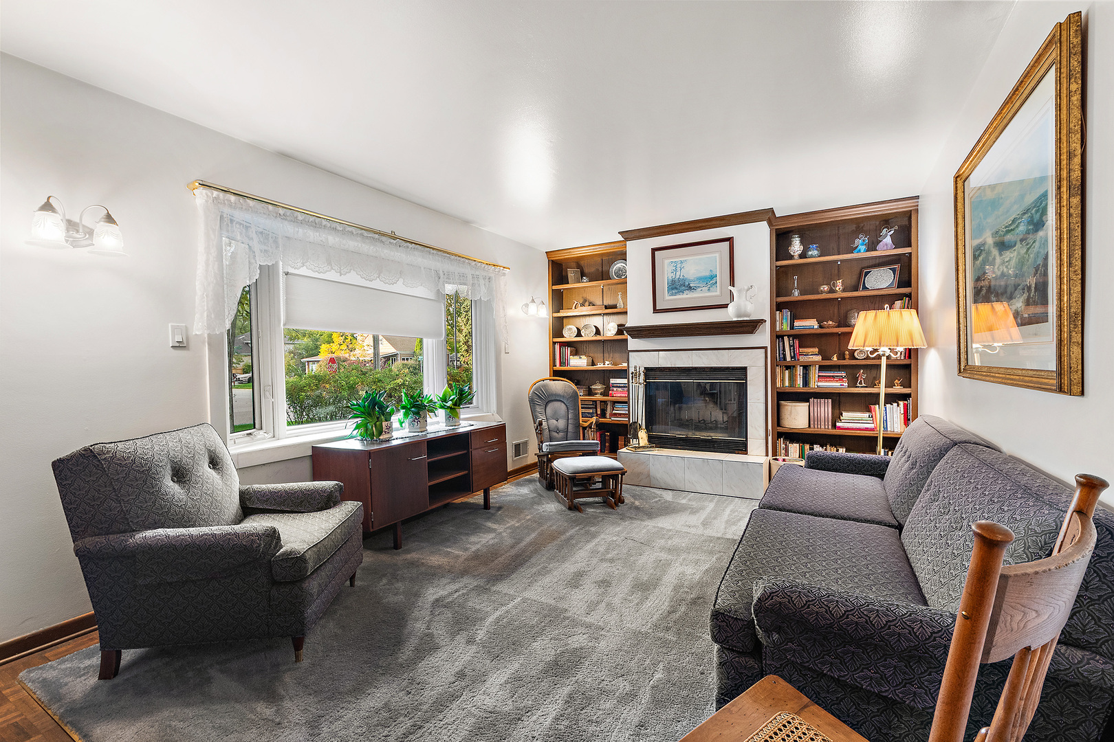 9305 S 78th Avenue, Hickory Hills, IL 60457