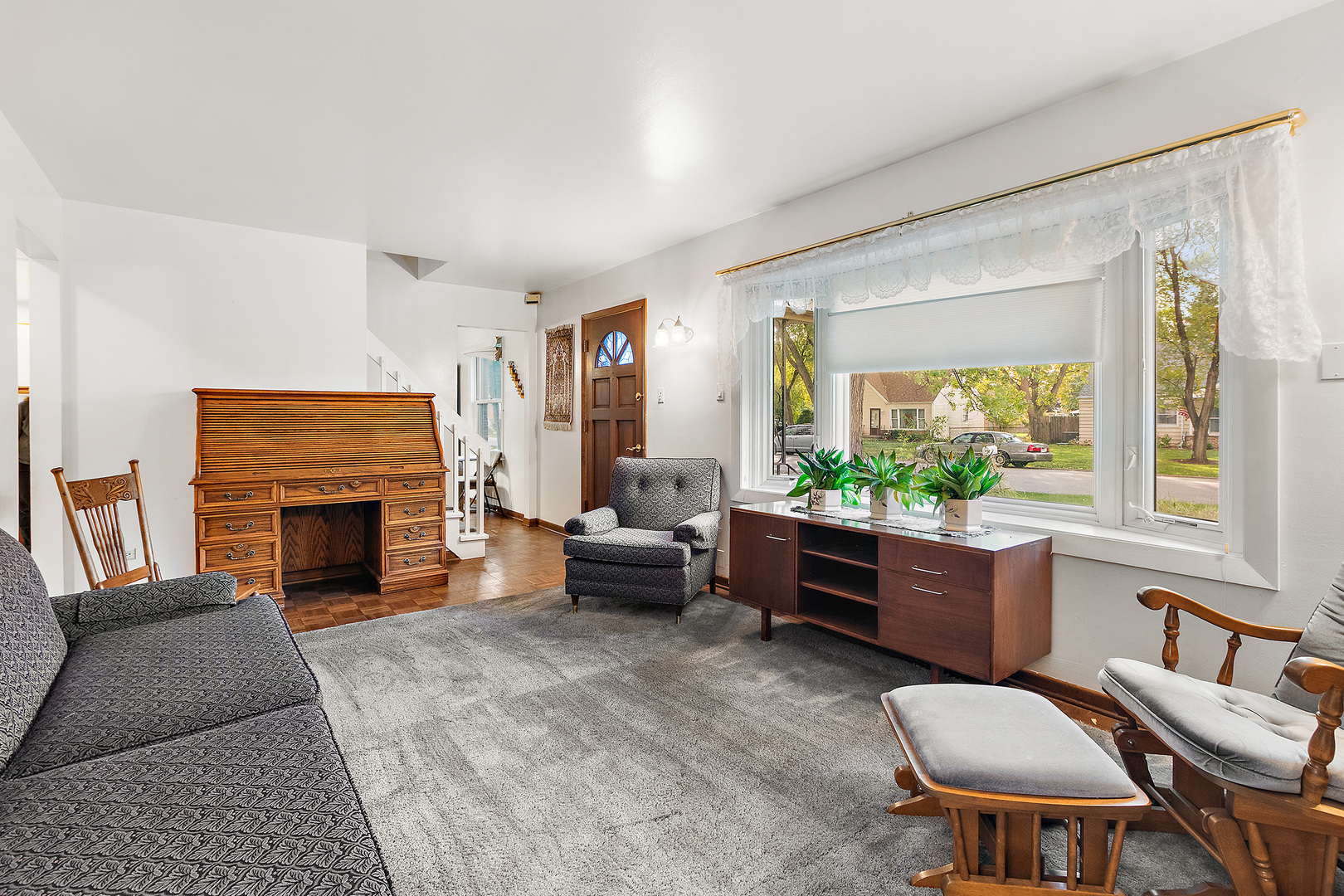 9305 S 78th Avenue, Hickory Hills, IL 60457