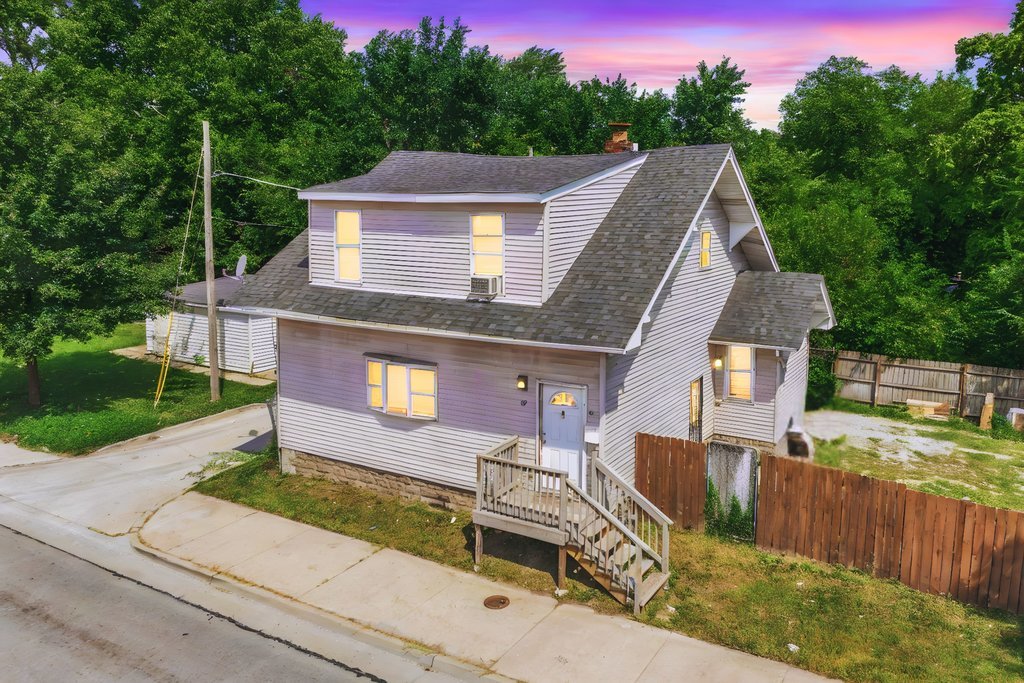 69 E 159th Street, Harvey, IL 60426