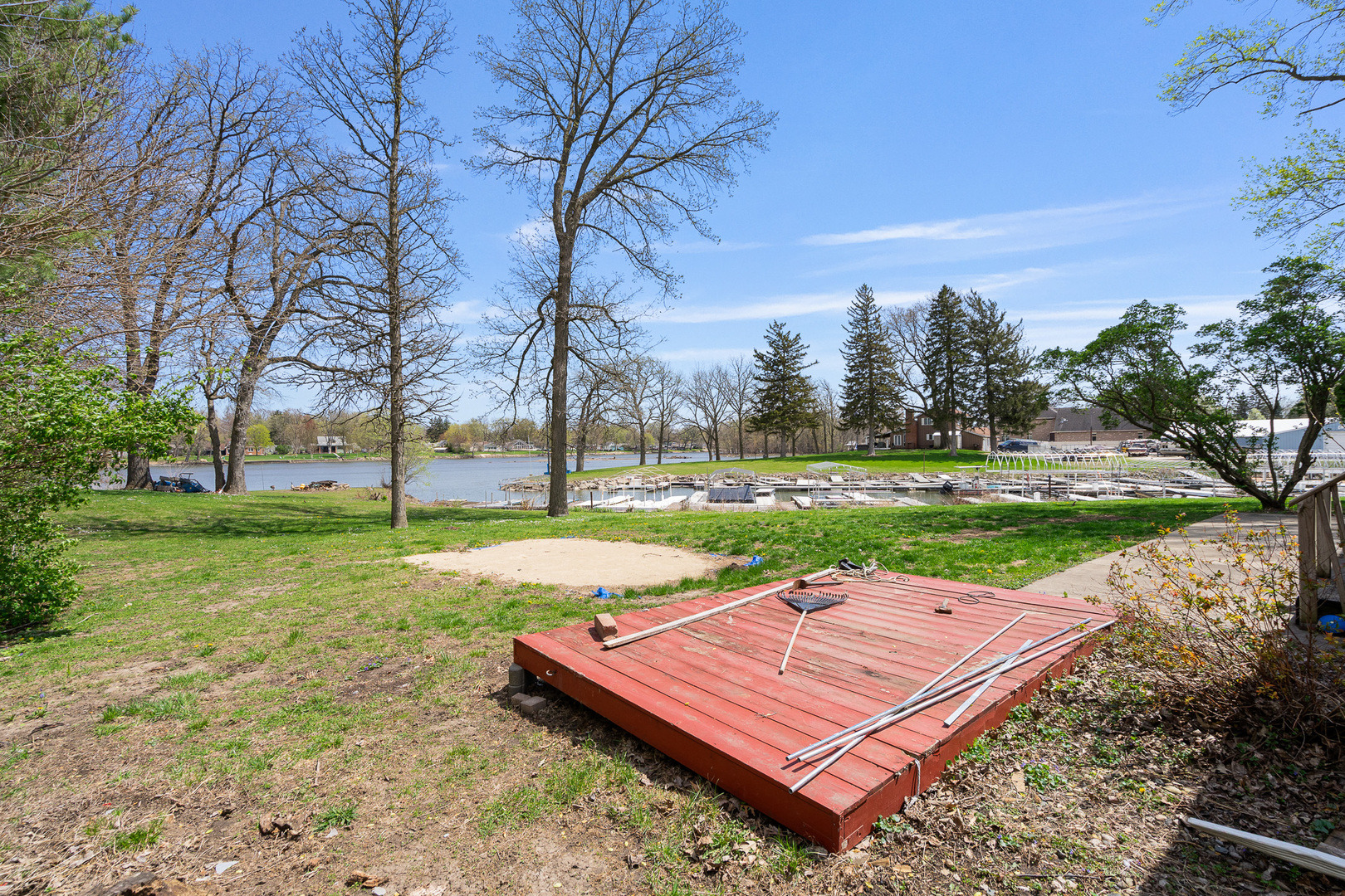 2697 River Road, Kankakee, IL 60901