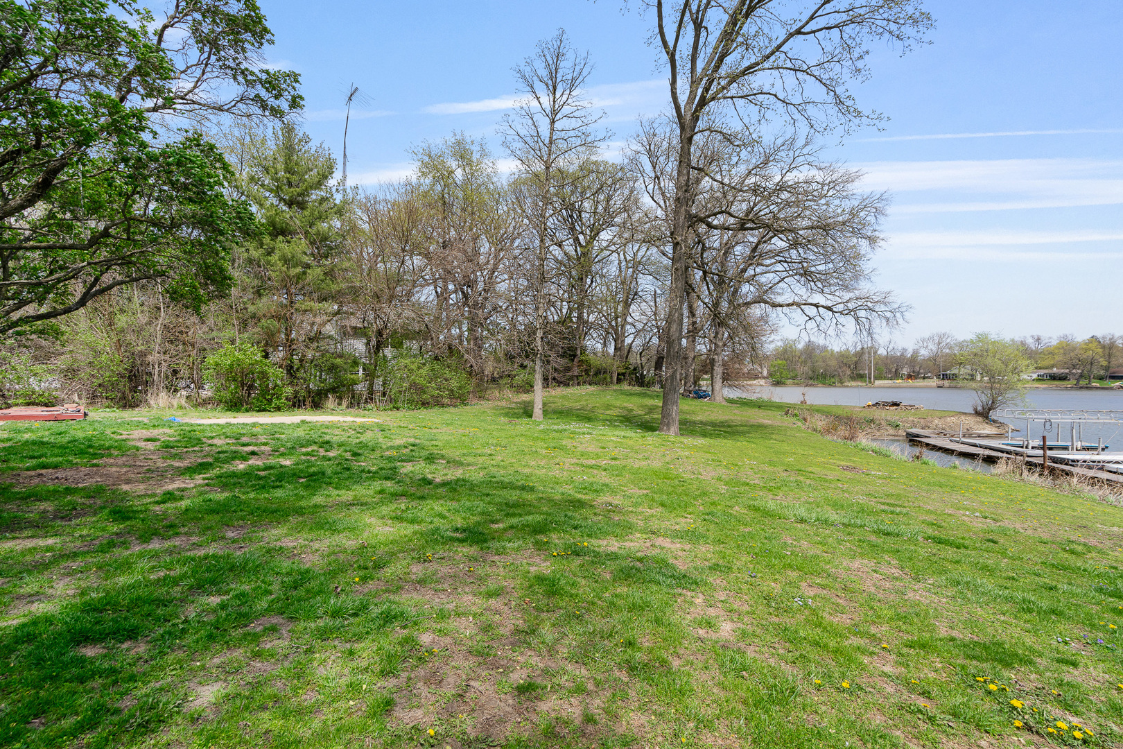 2697 River Road, Kankakee, IL 60901