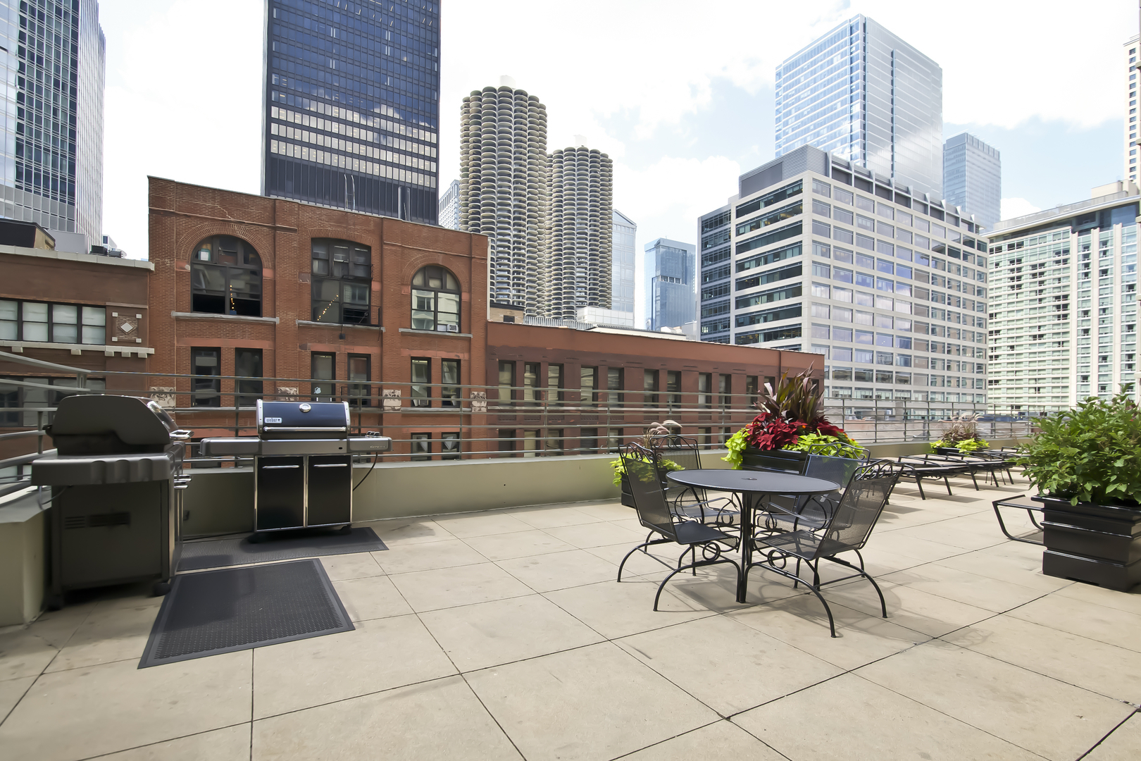440 N Wabash Avenue #604, Chicago, IL 60611