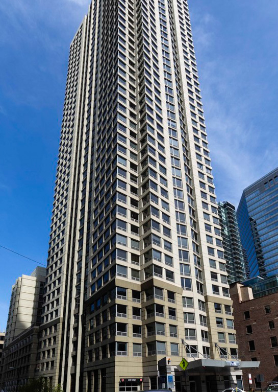 440 N Wabash Avenue #604, Chicago, IL 60611