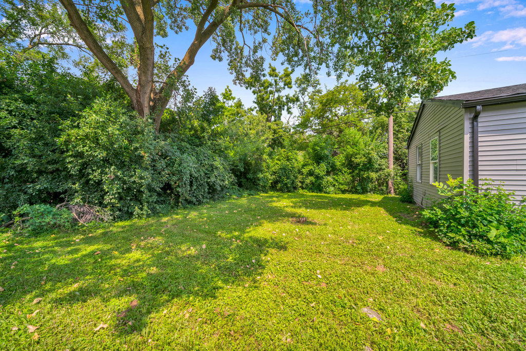15812 Lincoln Avenue, Harvey, IL 60426