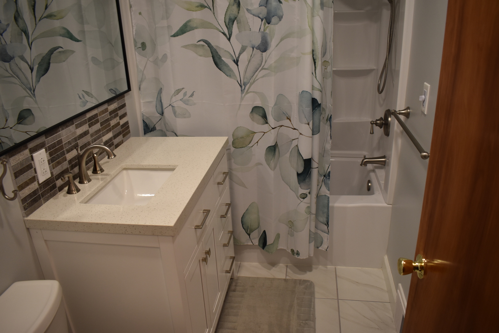 211 N Monroe Street, Flanagan, IL 61740