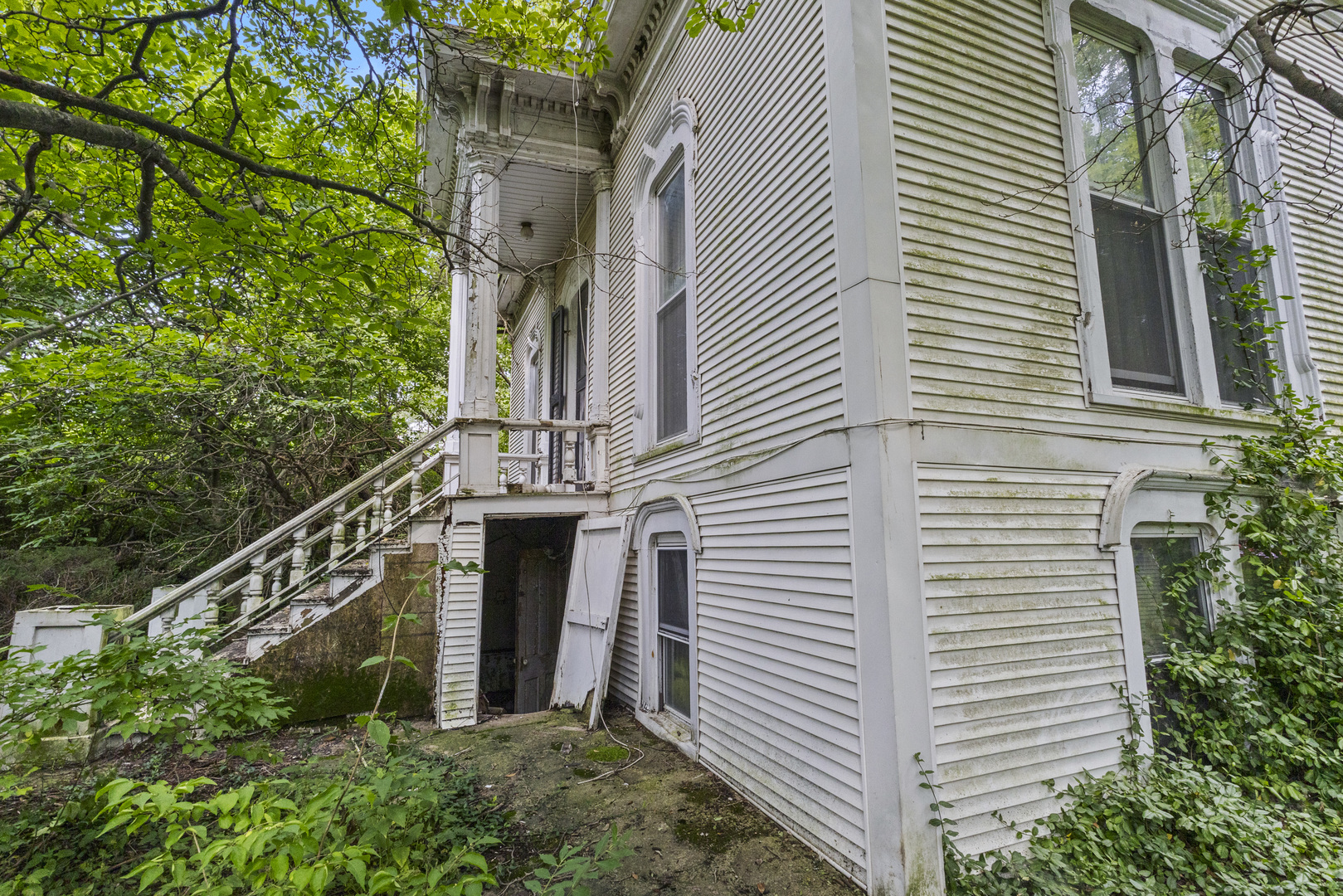 12393 E IL-1, Grant Park, IL 60940