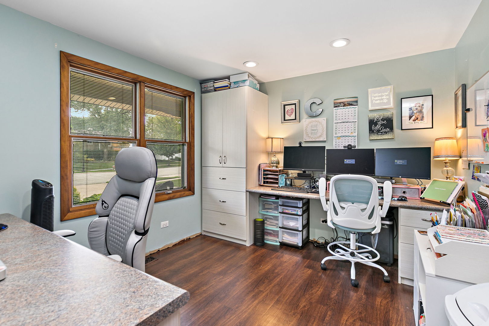 1324 PARKER Place, Elk Grove Village, IL 60007