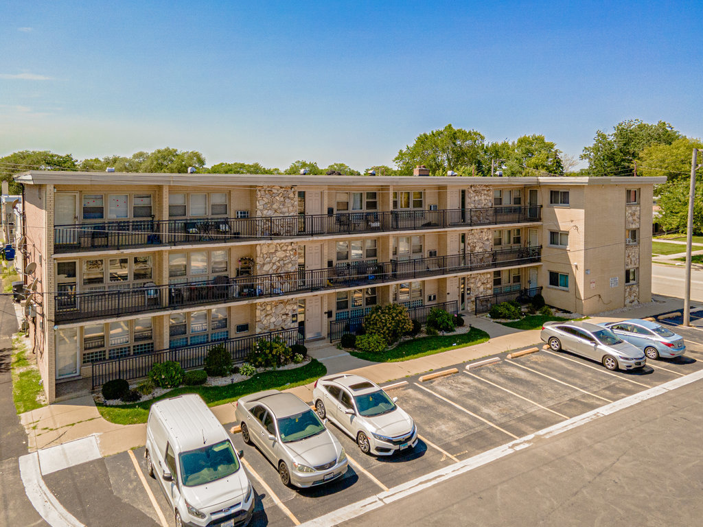 11908 Gregory Street #2, Blue Island, IL 60406