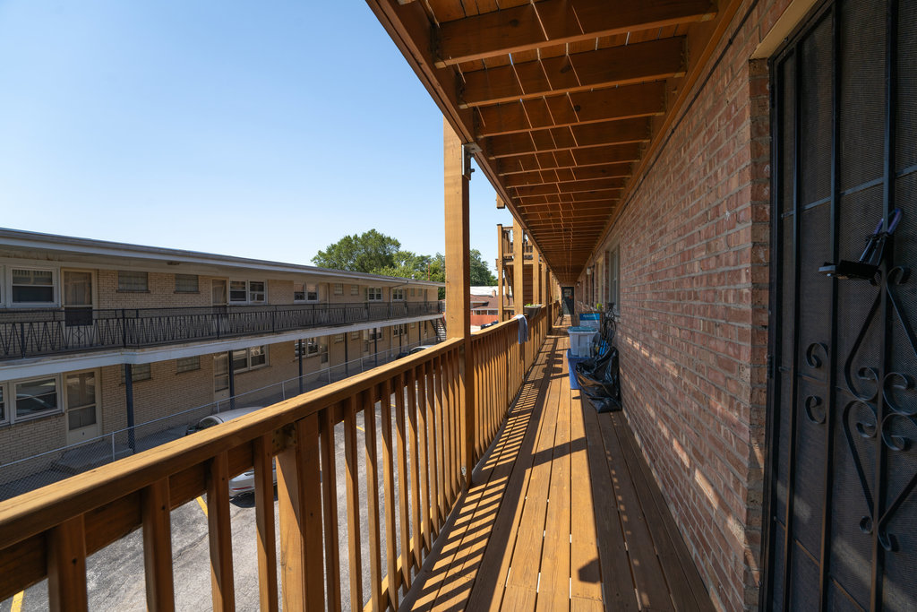11908 Gregory Street #2, Blue Island, IL 60406