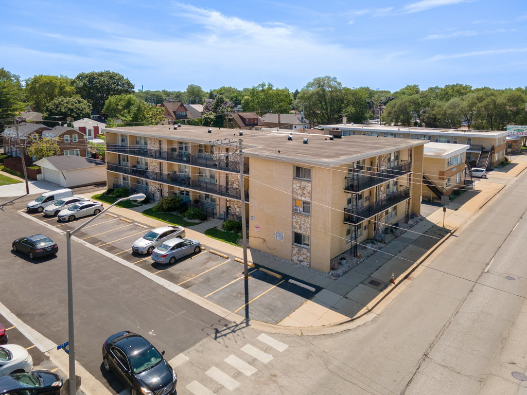 11908 Gregory Street #2, Blue Island, IL 60406