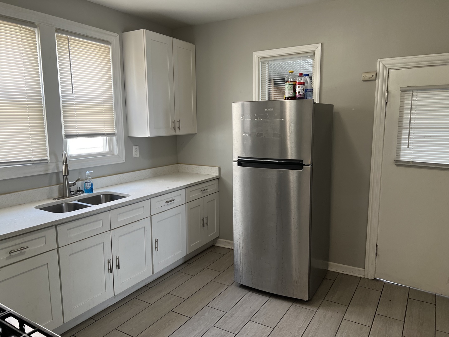 5437 S Seeley Avenue, Chicago, IL 60609