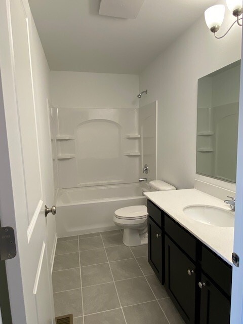 4511 Chelsea Manor Circle #4511, Aurora, IL 60504