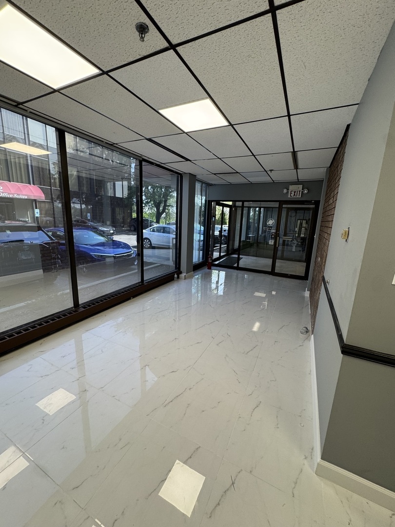 64 ORLAND SQUARE Drive #116, Orland Park, IL 60462