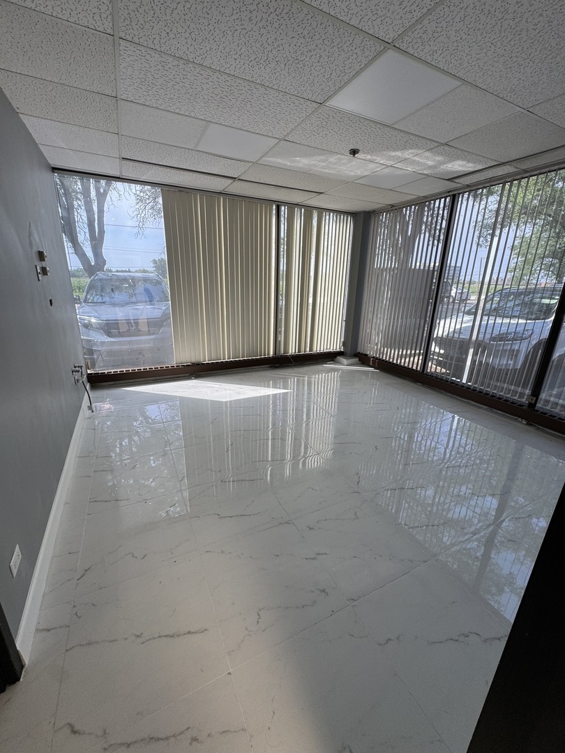 64 ORLAND SQUARE Drive #116, Orland Park, IL 60462