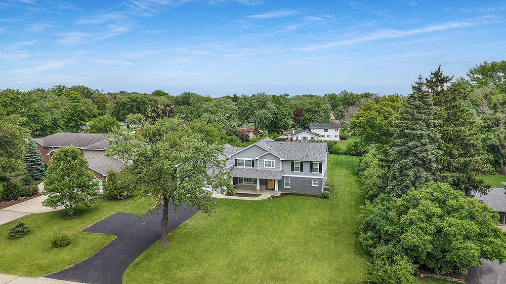 8081 Tennessee Avenue, Willowbrook, IL 60527