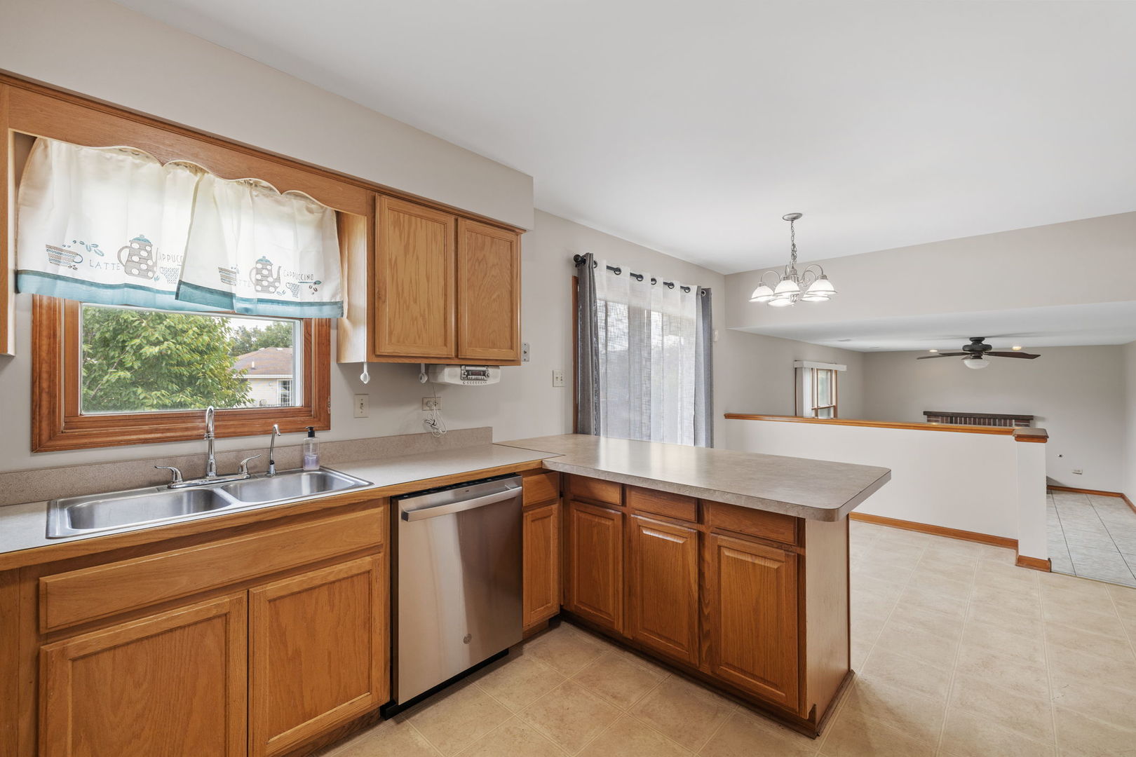 2714 Billie Limacher Lane, Plainfield, IL 60586