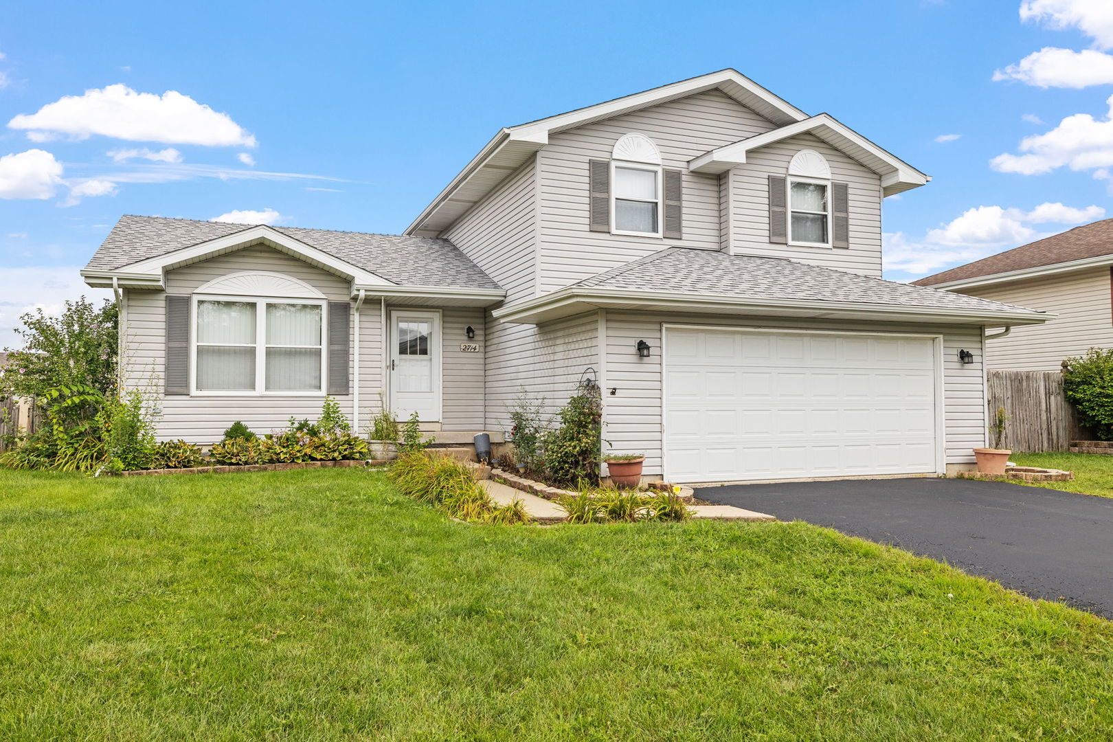 2714 Billie Limacher Lane, Plainfield, IL 60586