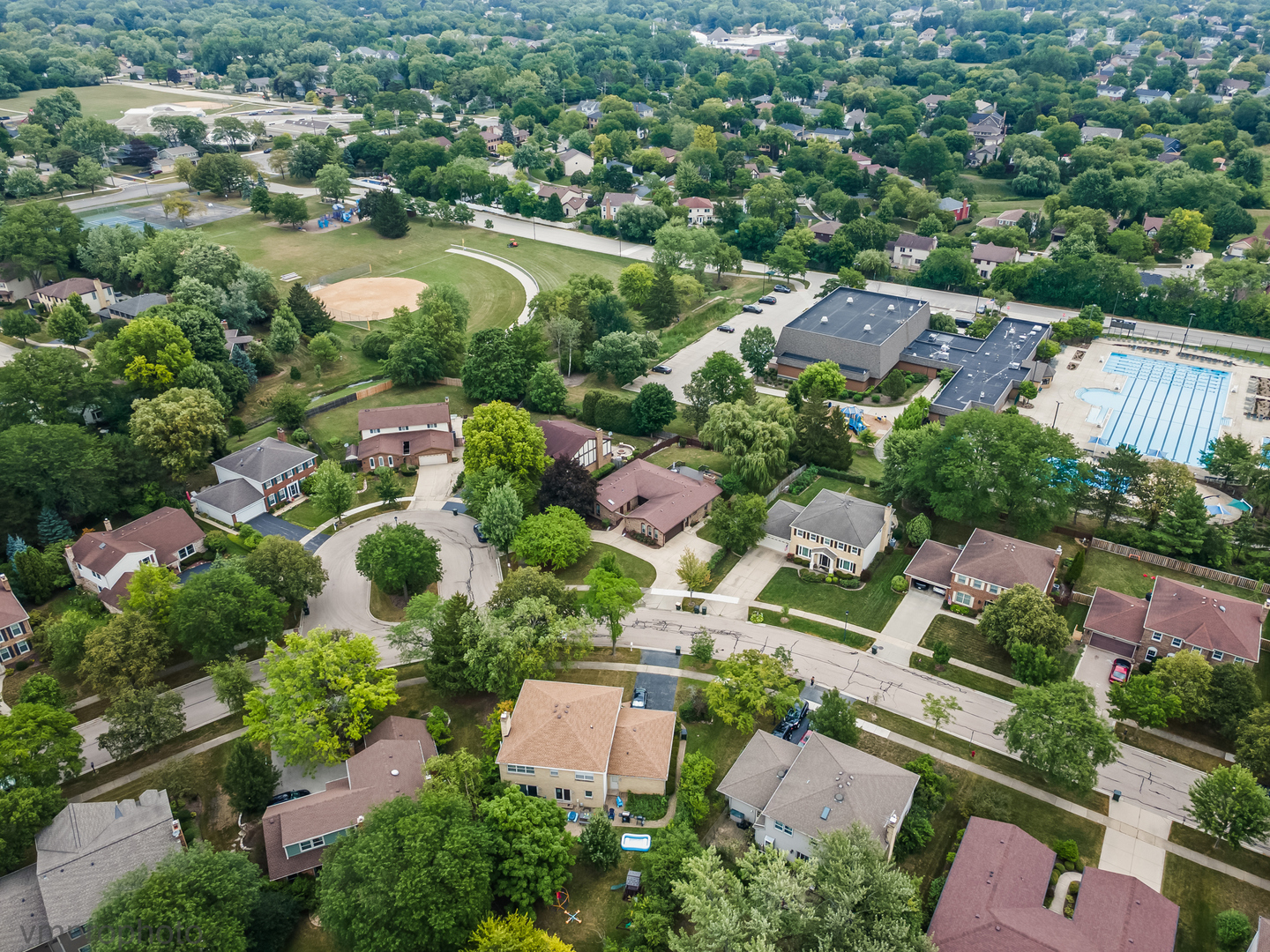 923 S Stonehedge Lane, Palatine, IL 60067