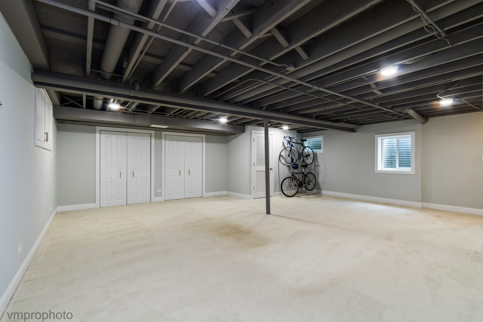 923 S Stonehedge Lane, Palatine, IL 60067