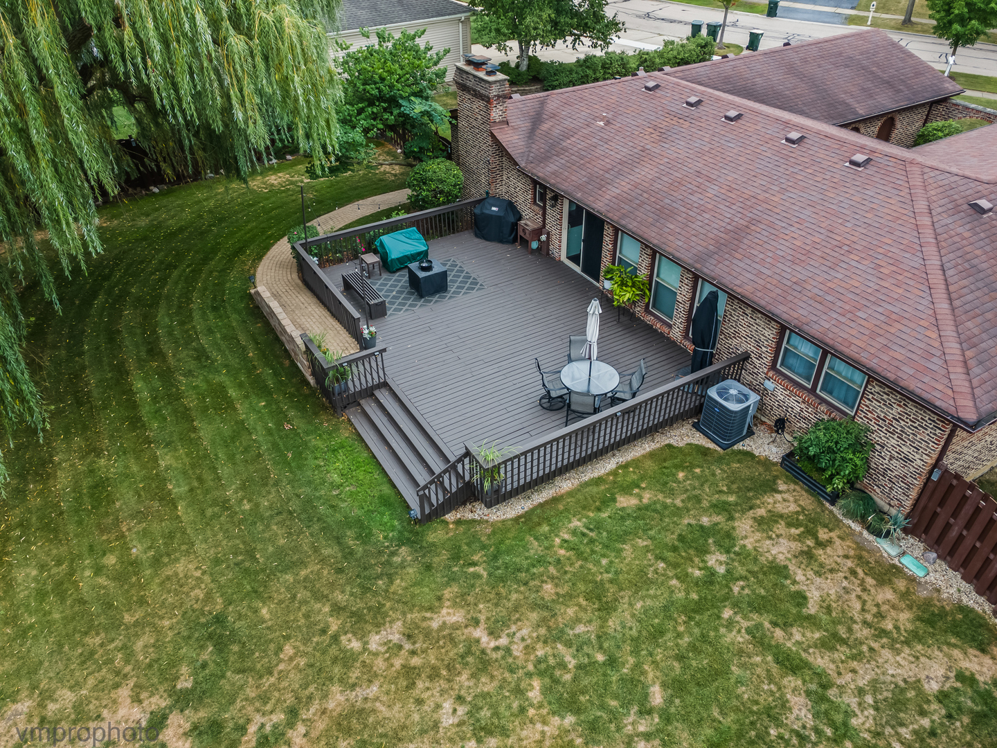 923 S Stonehedge Lane, Palatine, IL 60067