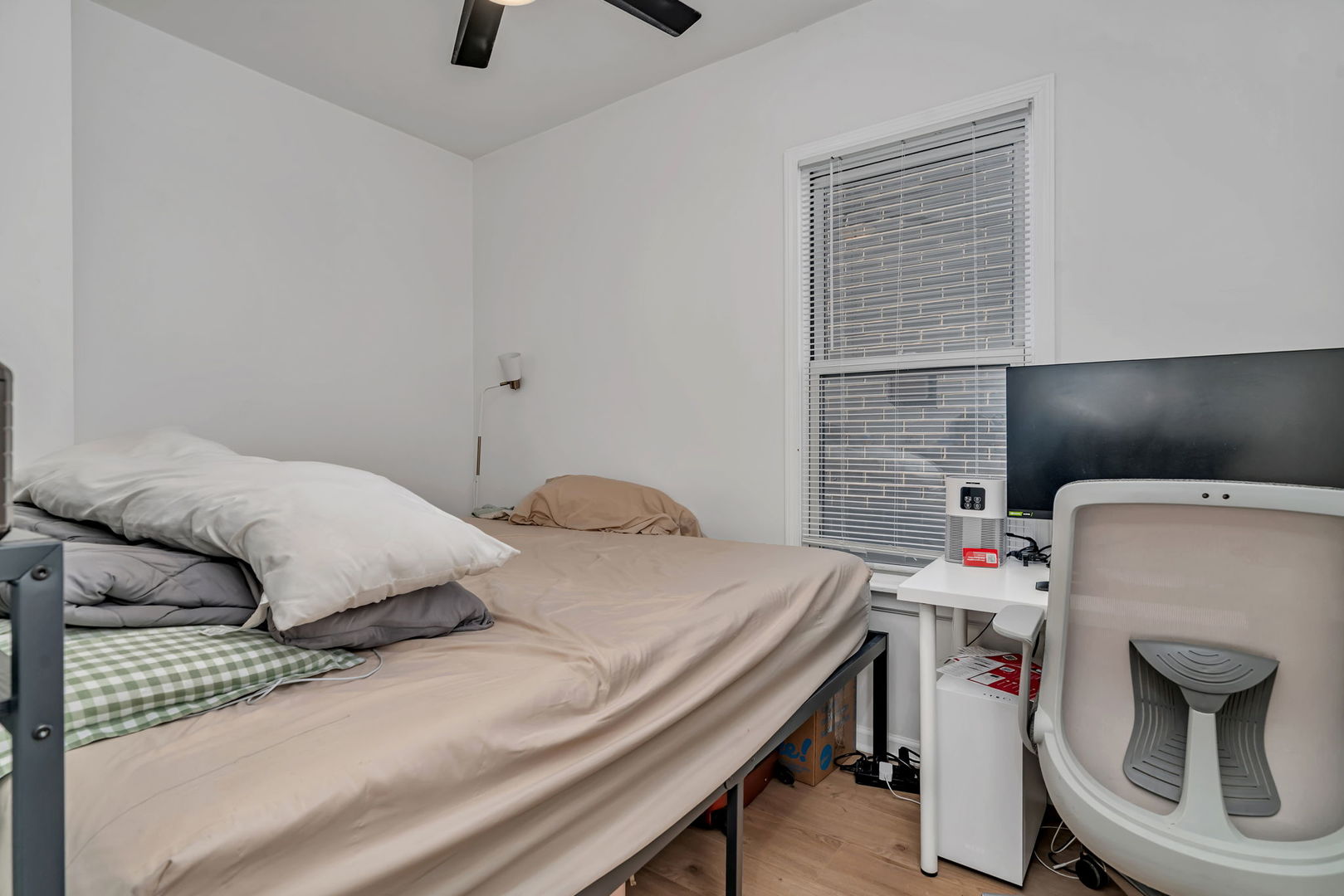 3504 S Union Avenue, Chicago, IL 60609