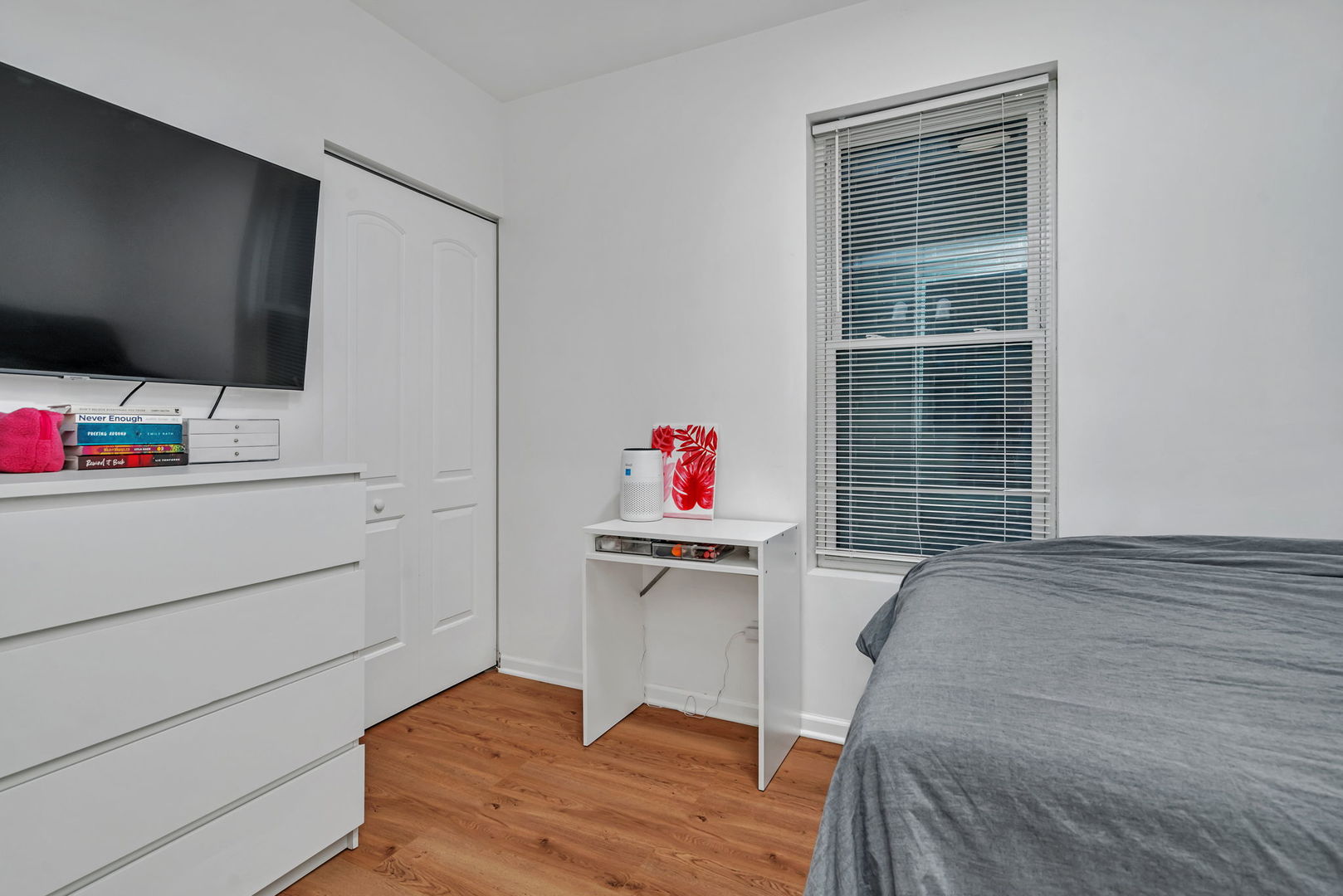 3504 S Union Avenue, Chicago, IL 60609