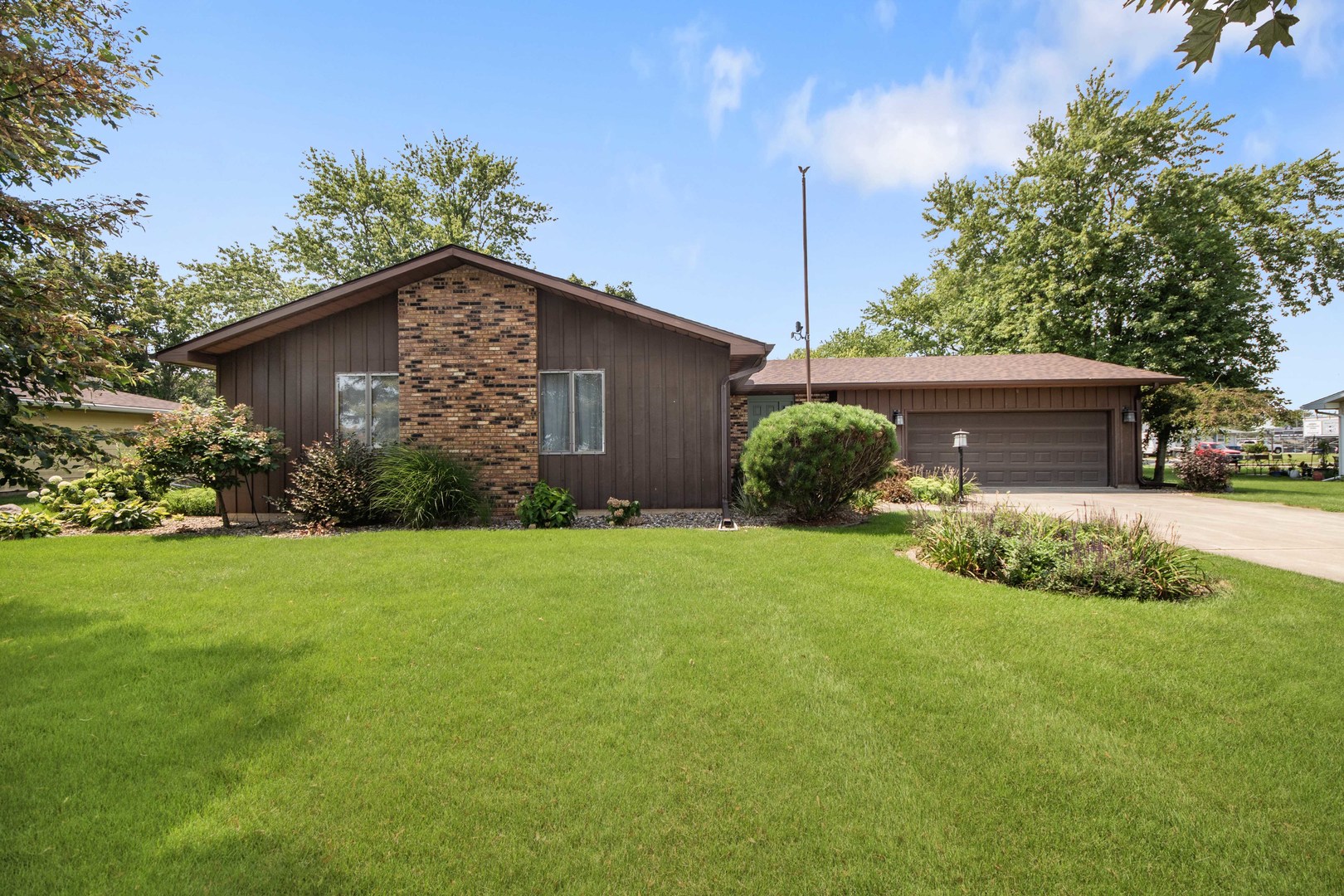 1008 Mary Street, Minonk, IL 61760