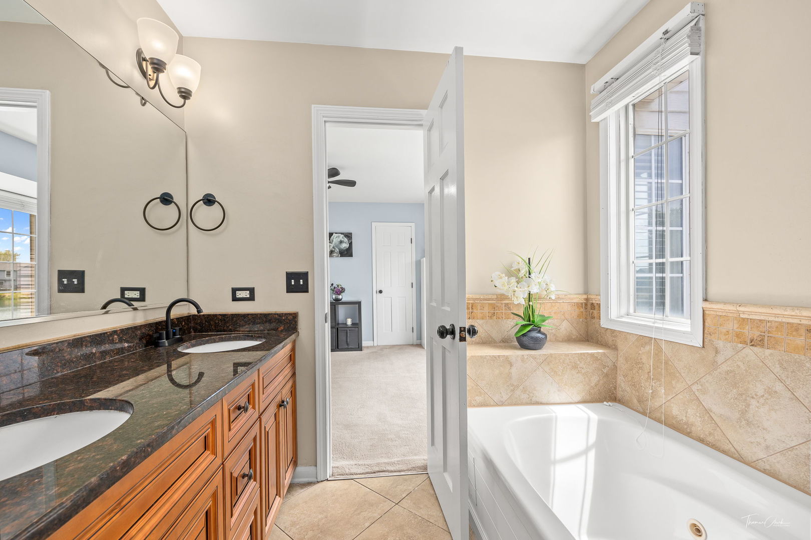 2817 DOROTHY Drive #2817, Aurora, IL 60504