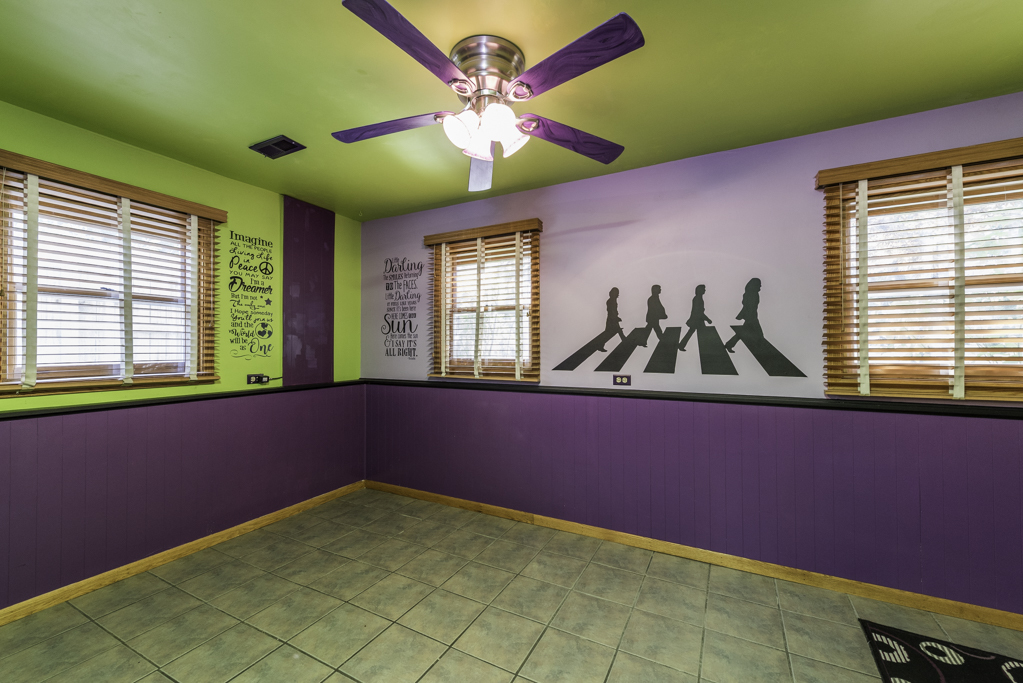 1129 Park Avenue, Winthrop Harbor, IL 60096