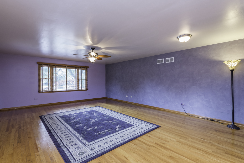 1129 Park Avenue, Winthrop Harbor, IL 60096