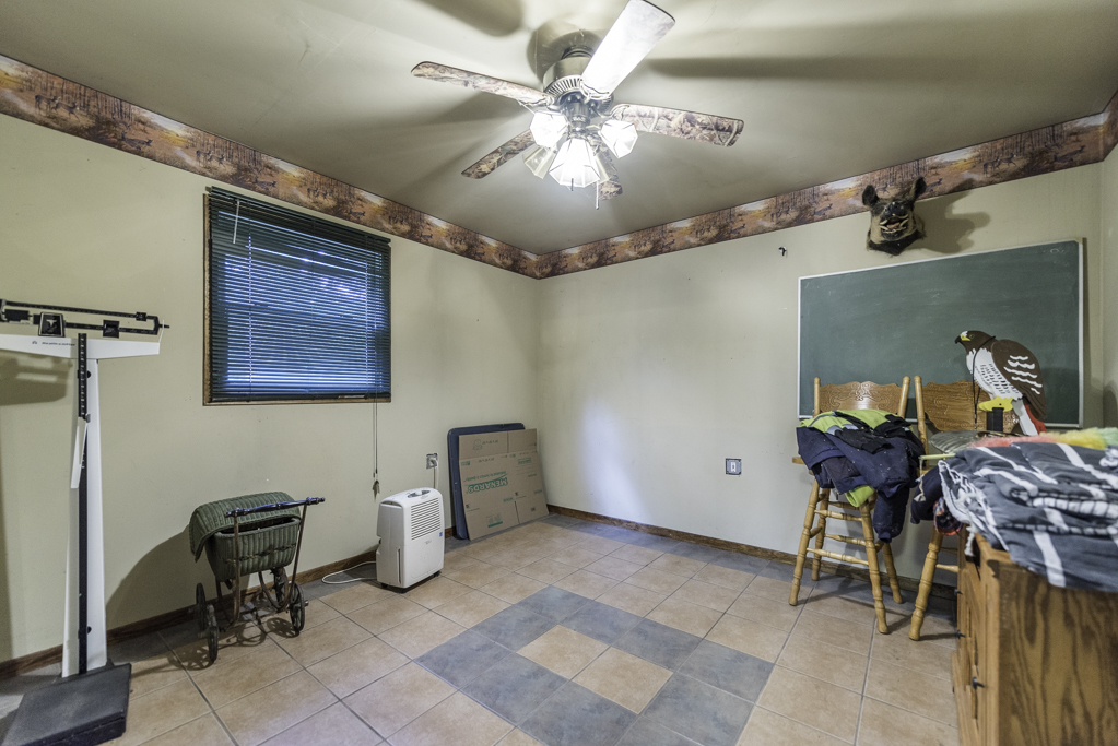1129 Park Avenue, Winthrop Harbor, IL 60096