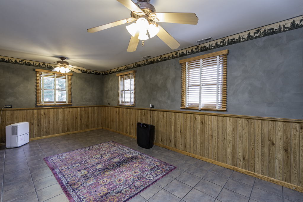 1129 Park Avenue, Winthrop Harbor, IL 60096