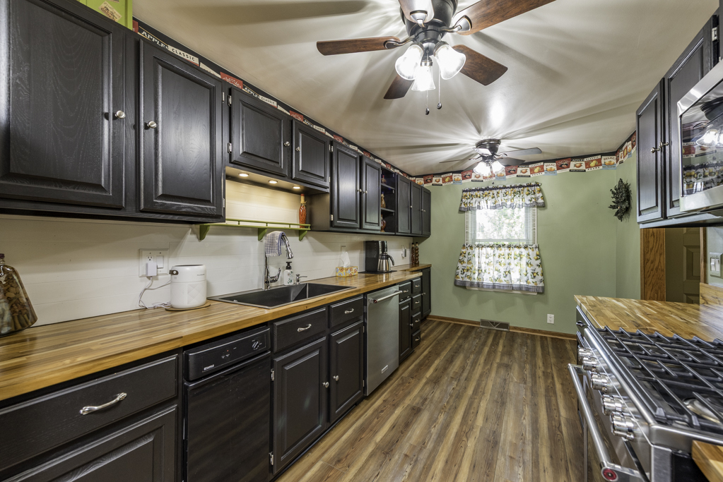 1129 Park Avenue, Winthrop Harbor, IL 60096