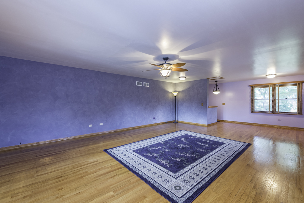 1129 Park Avenue, Winthrop Harbor, IL 60096