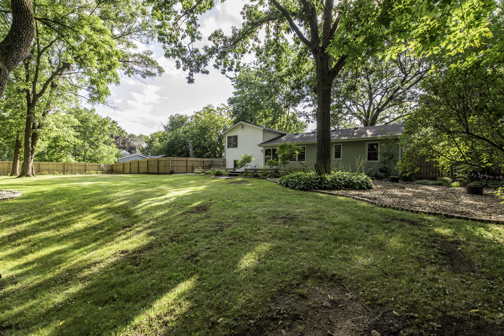 1129 Park Avenue, Winthrop Harbor, IL 60096