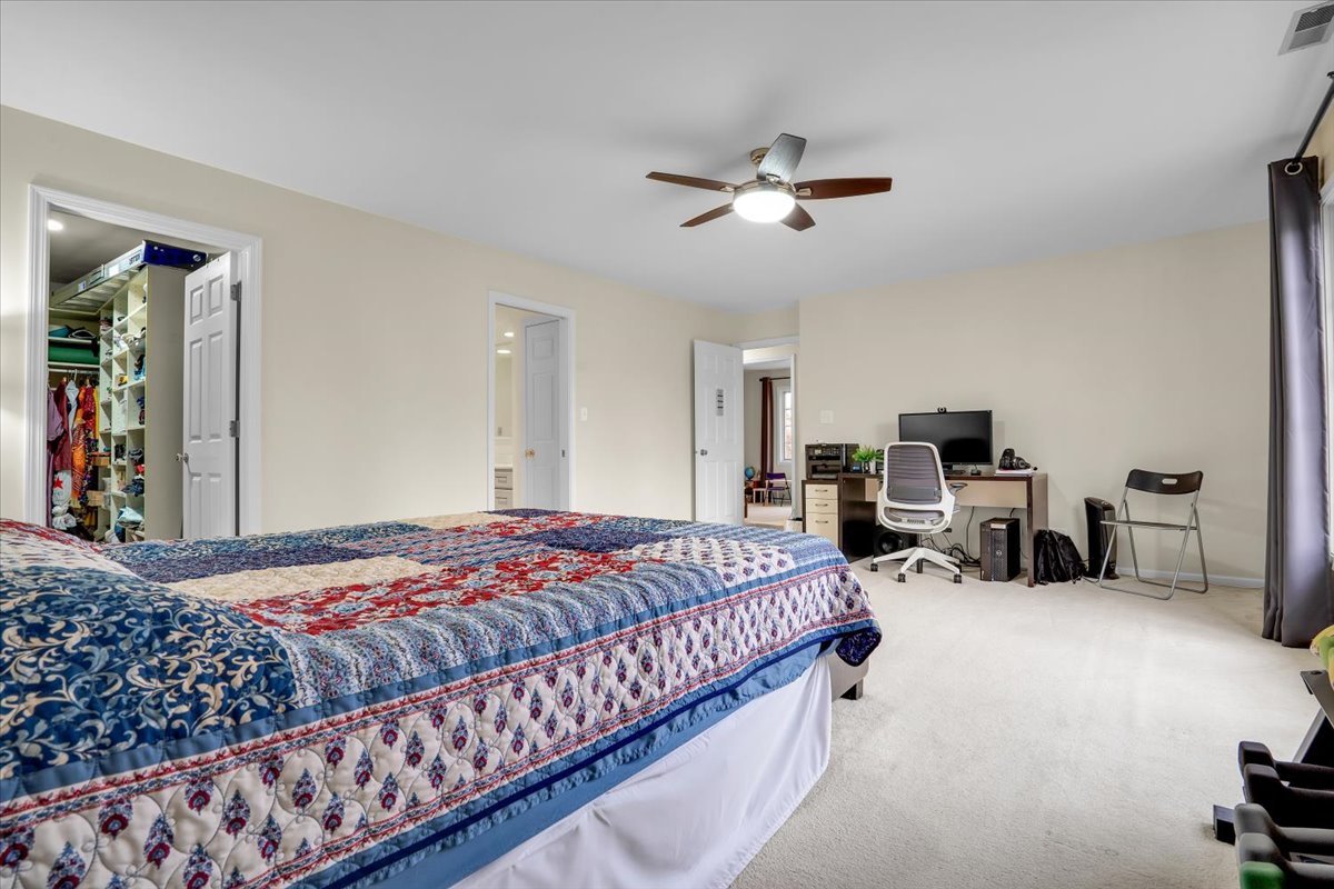 970 Ivy Lane #C, Deerfield, IL 60015