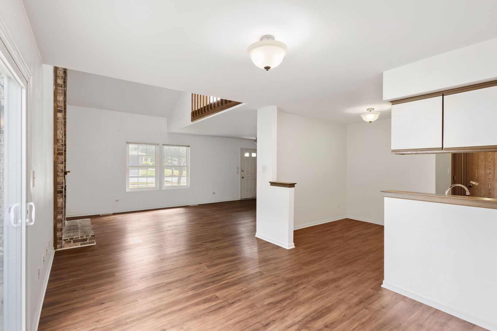 3016 Anton Drive, Aurora, IL 60504
