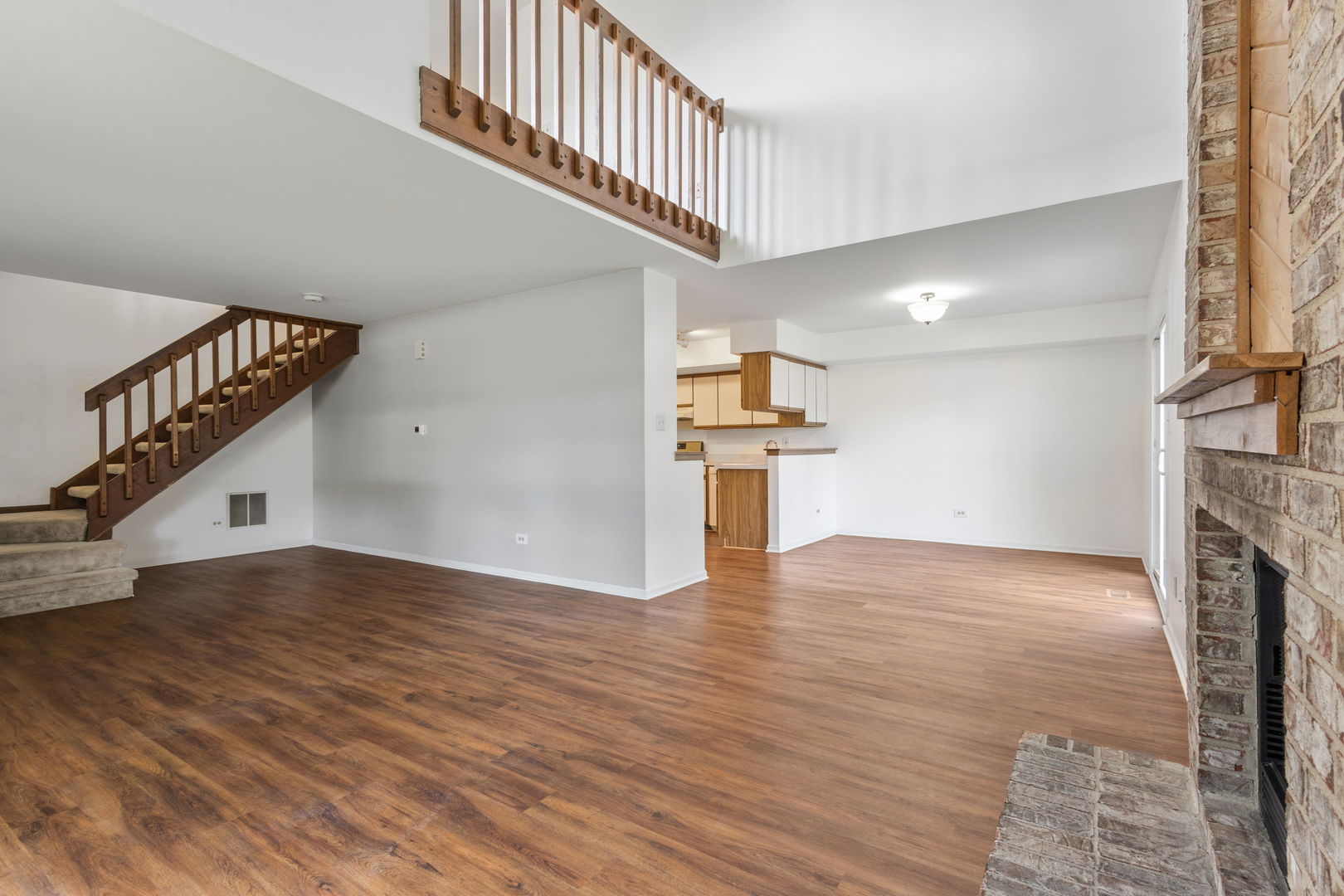 3016 Anton Drive, Aurora, IL 60504